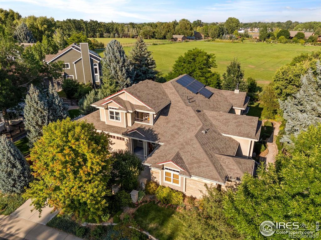 Photo of 4918 Hinsdale Drive, Fort Collins, CO 80526 (MLS # IR1042171)