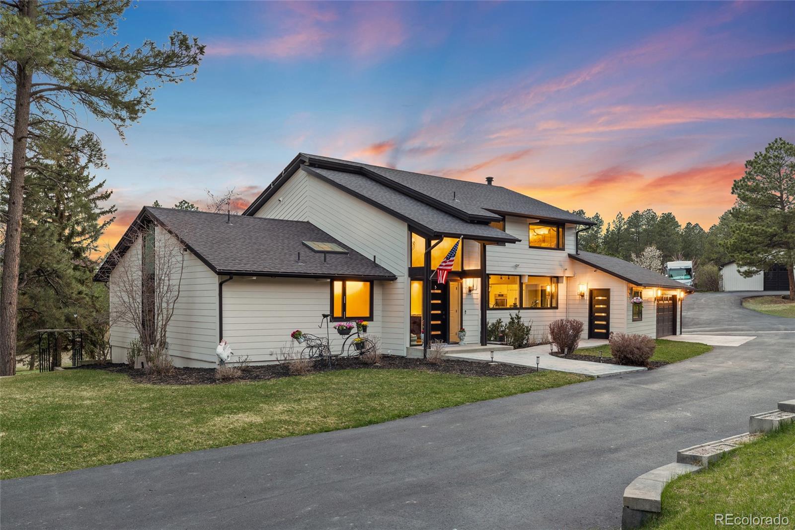 347 S White Tail Drive