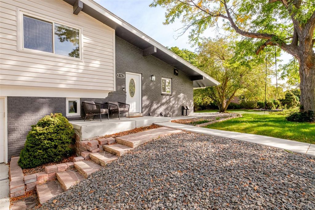 Photo of 5161 W Quarles Drive, Littleton, CO 80128 (MLS # 6782851)