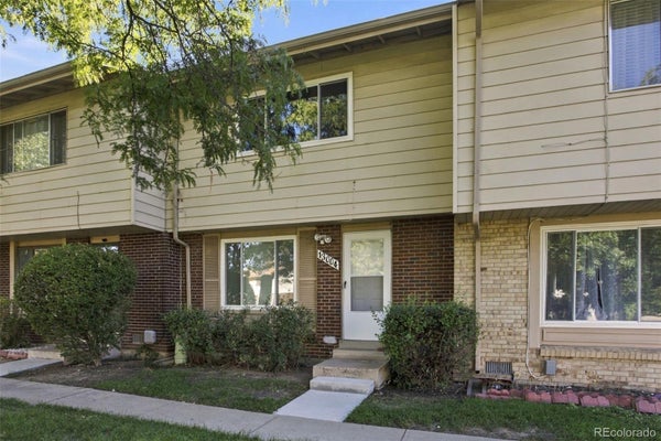 13004 E KANSAS PL, AURORA, CO 80012 - Image 8202de7d8dbfe6baf201dc763f2146ec/122728773