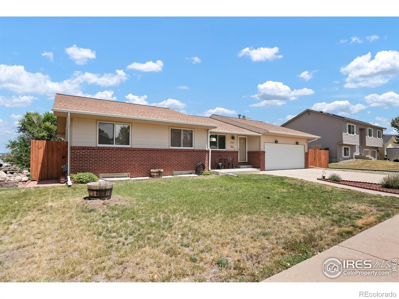 2550 Fairplay Way, Aurora, CO, 80011 1 2550 Fairplay Way