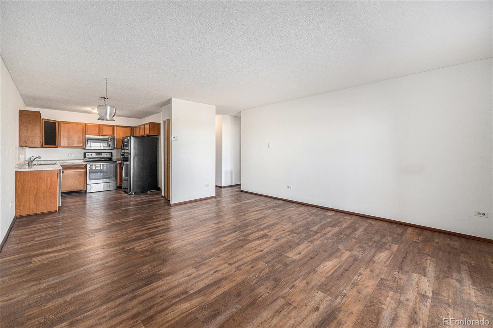 300 S Clinton Street 10C, Denver, CO, 80247 2 300 S Clinton Street 10C