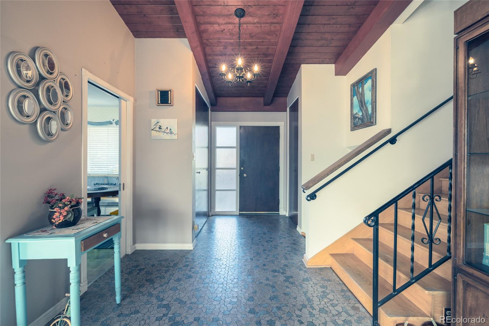 7332 W Stanford Avenue