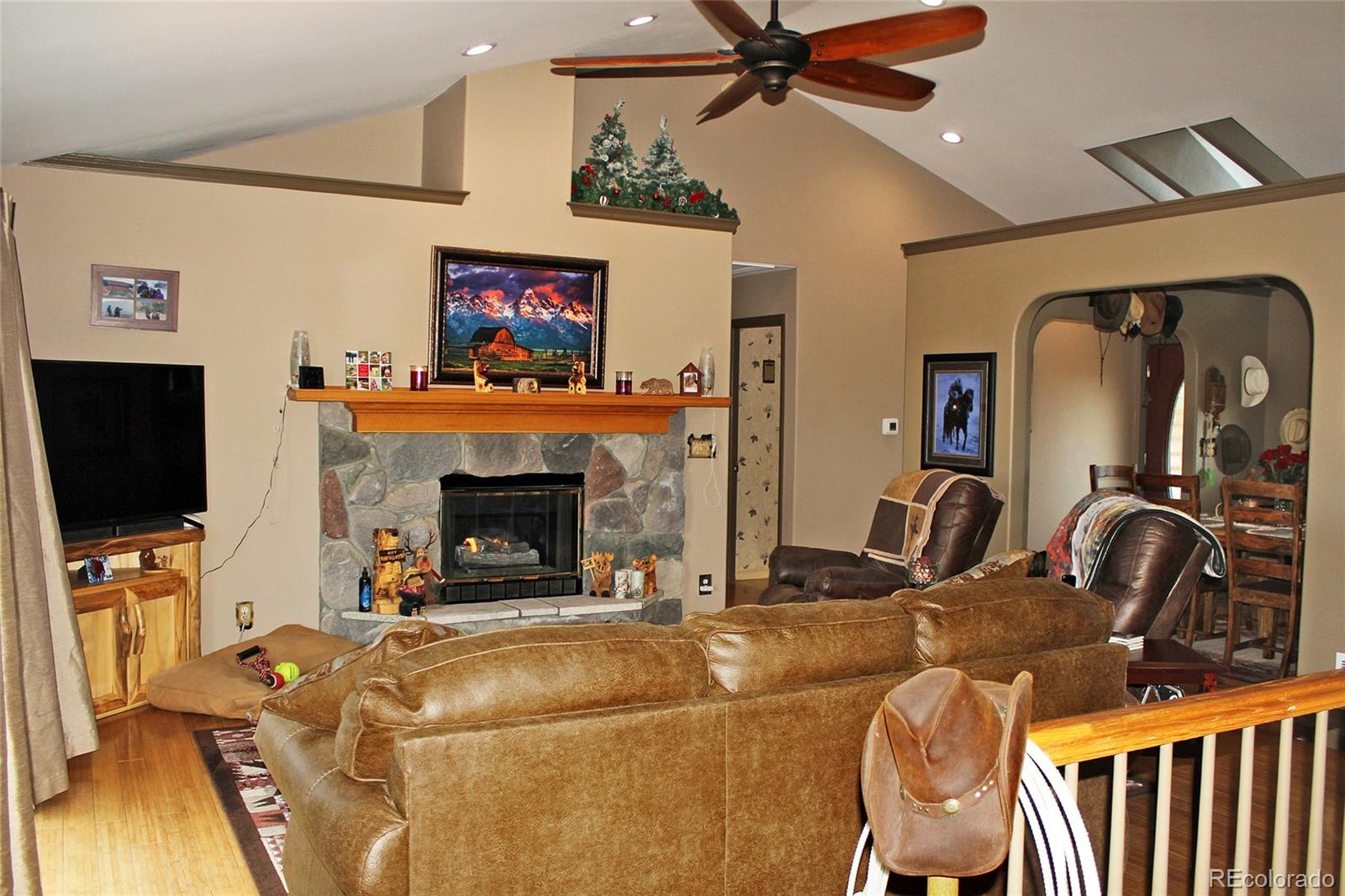 45810 Coal Creek Drive