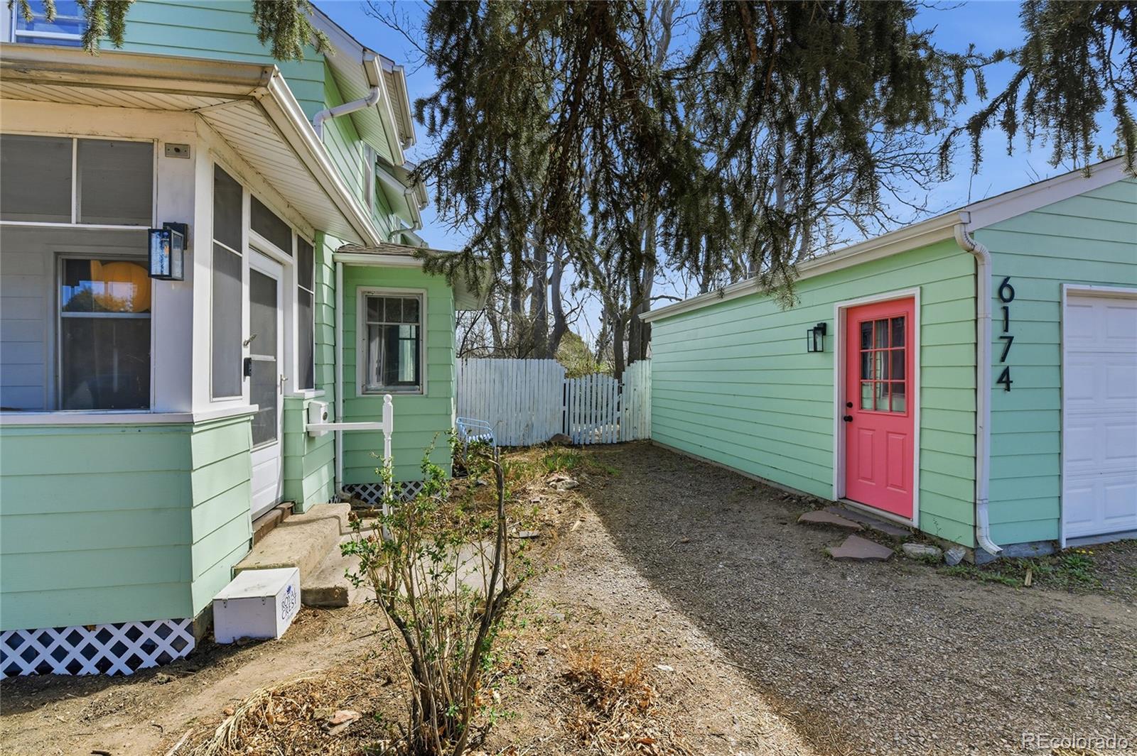 6174 S Prince Street