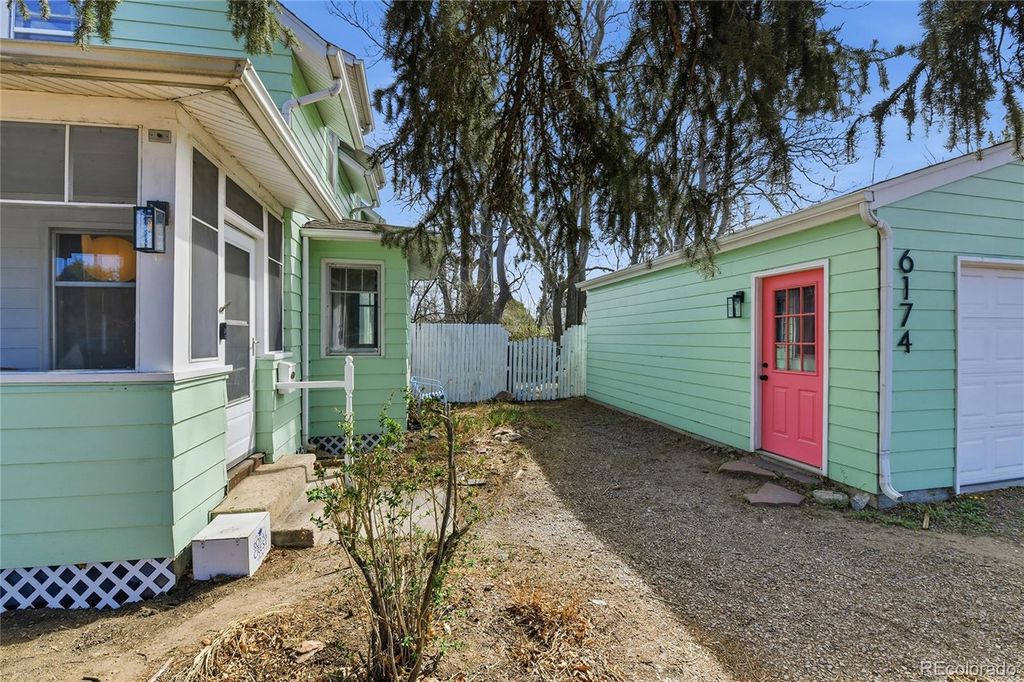 Photo of 6174 S Prince Street, Littleton, CO 80120 (MLS # 6774300)