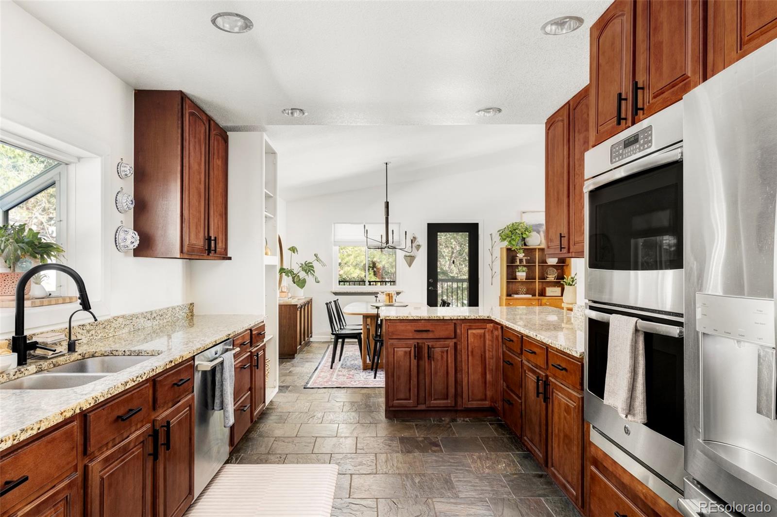 23233 Valley High Road