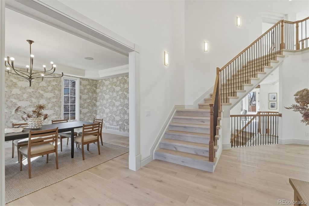 Photo of 9 Covington Drive, Cherry Hills Village, CO 80113 (MLS # 2649501)