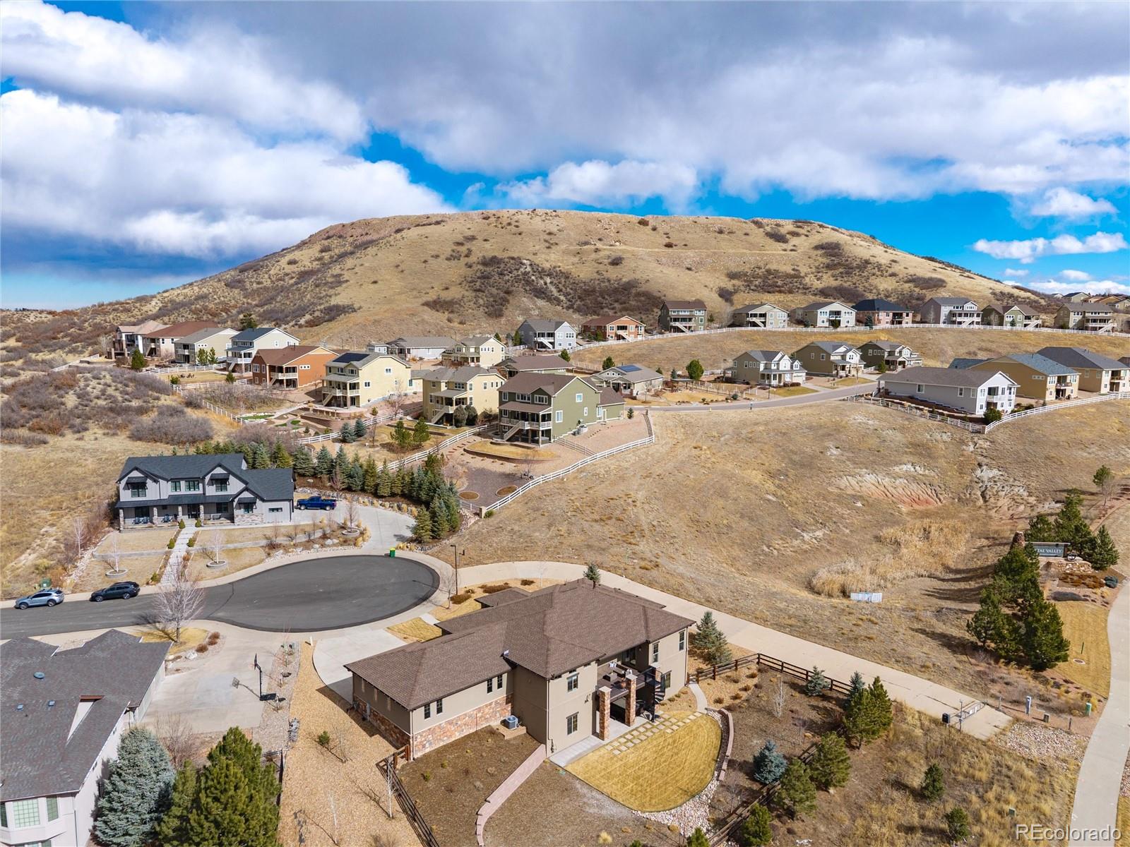 372 Castlemaine Court