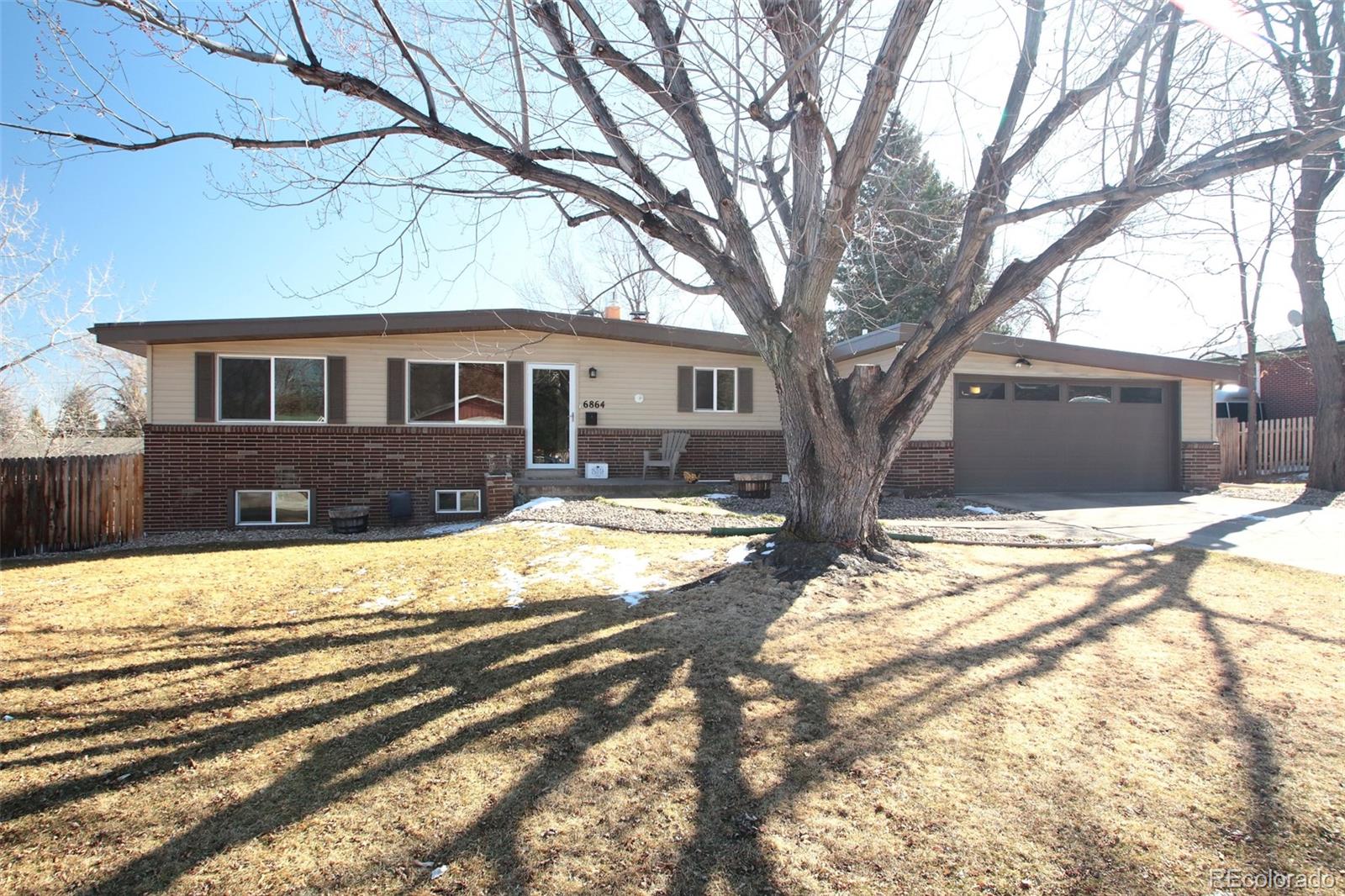Photo 1 of 34 — 6864 S Lakeview Street, Littleton, CO 80120