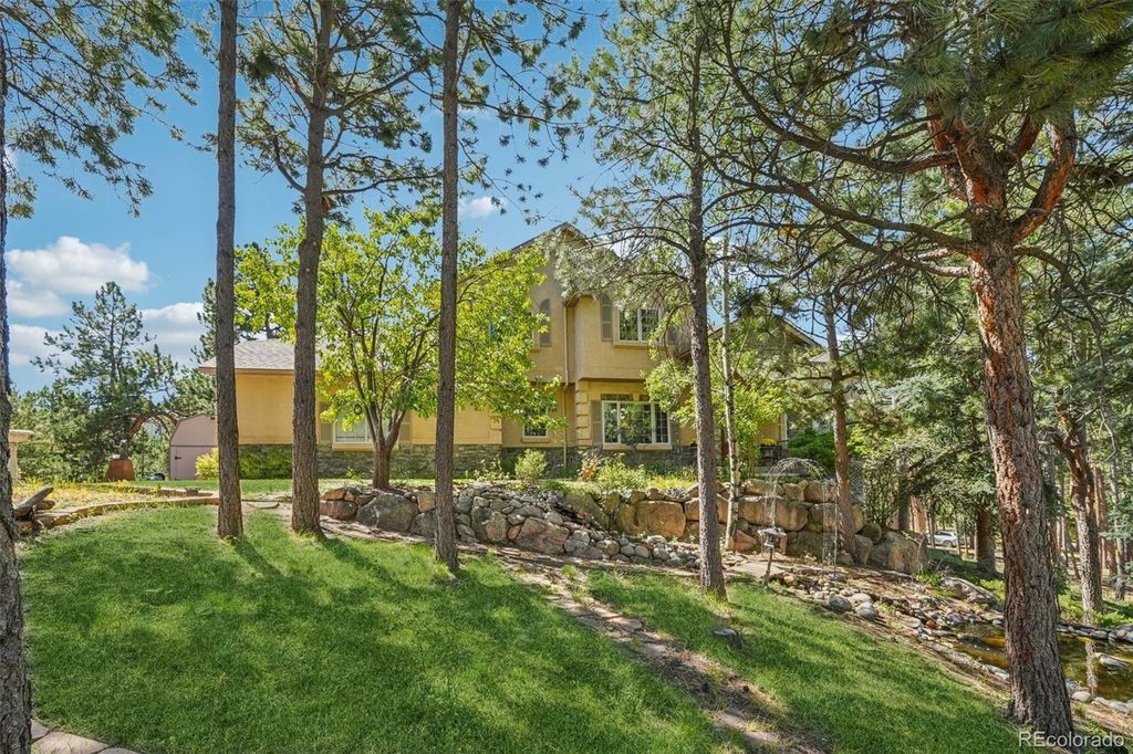 Photo of 17552 Colonial Park Drive, Monument, CO 80132 (MLS # 5620295)