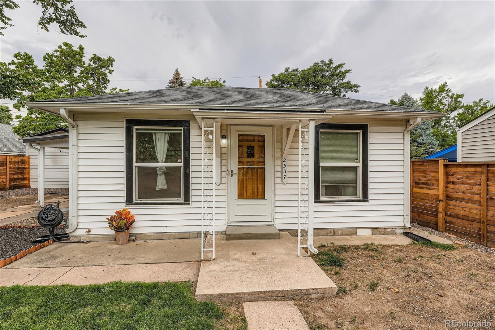 2537 S Logan Street, Denver, CO, 80210 1 2537 S Logan Street