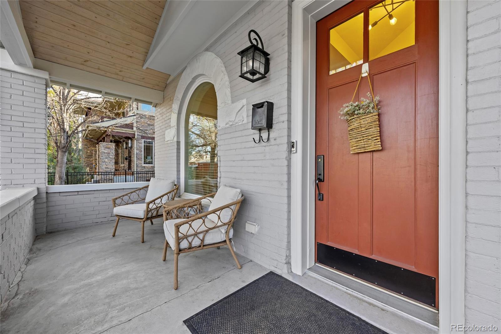 957 S Clarkson Street