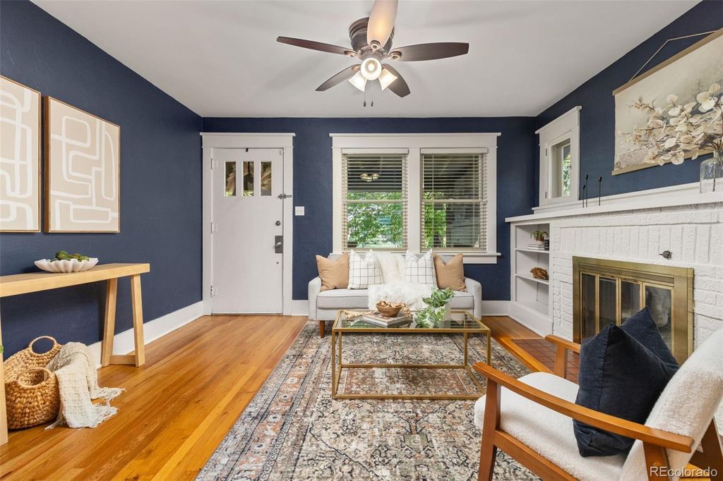 Photo of 2257 Ivanhoe Street, Denver, CO 80207 (MLS # 4908552)