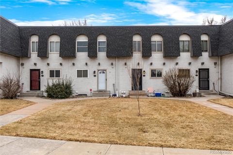 Photo of 488 E Highline Circle, Centennial, CO 80122 (MLS # 2566134)