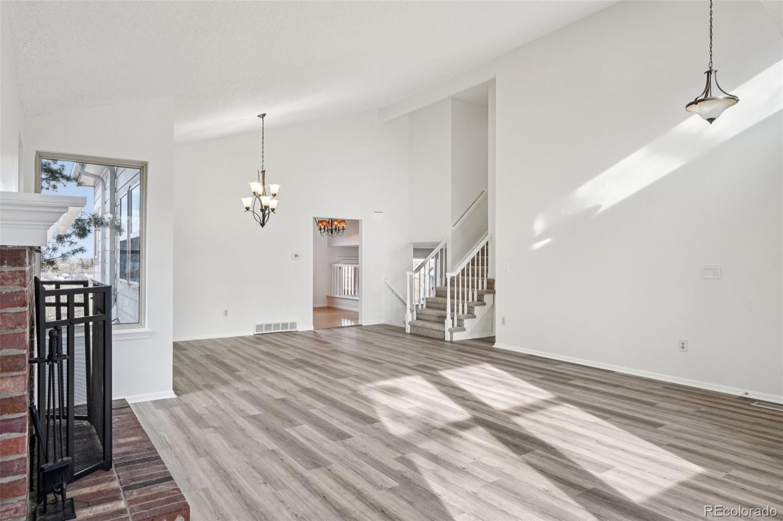 7008 S Dudley Street