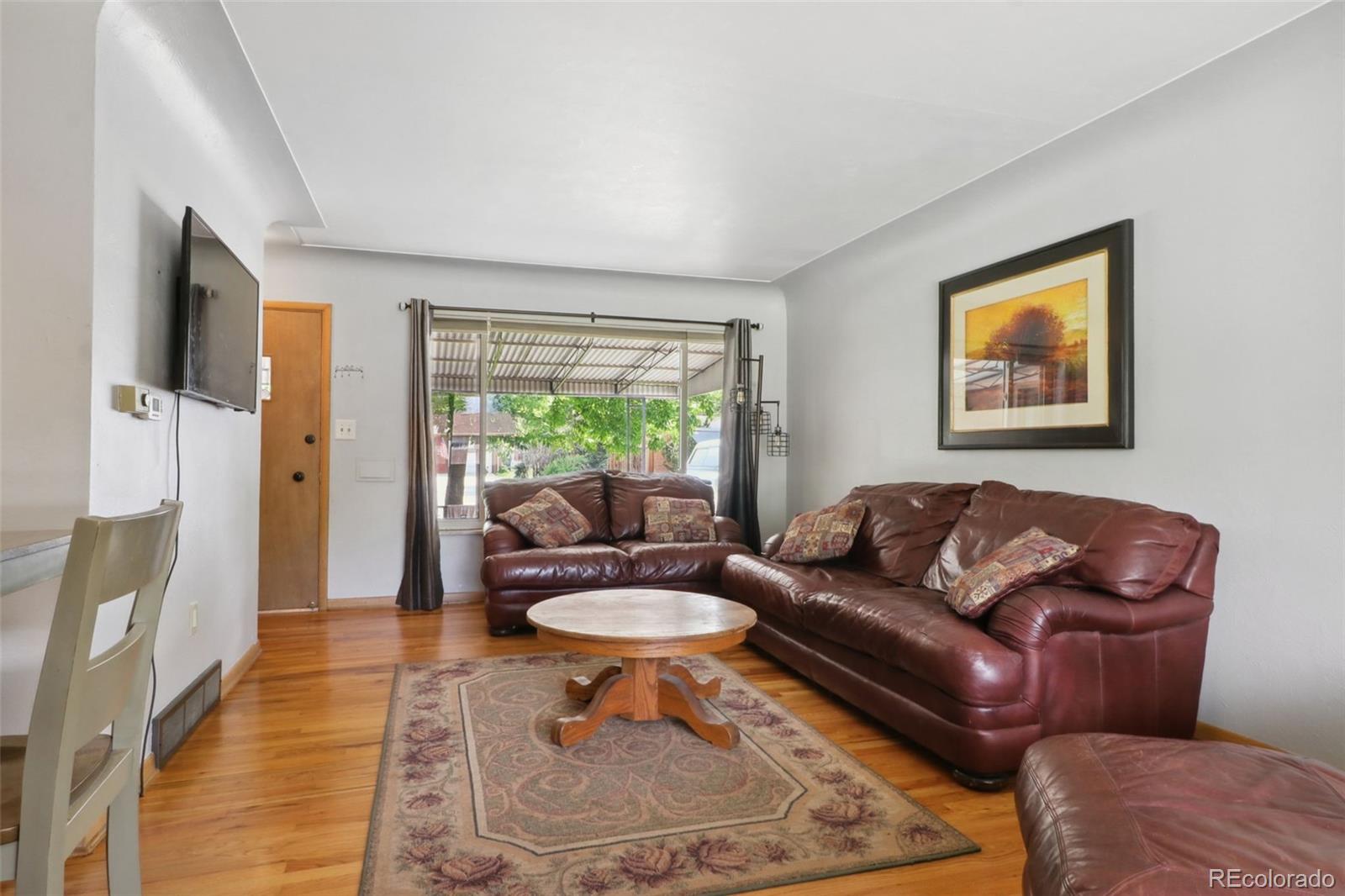 Photo 4 of 19 of 273 S 14th Avenue house