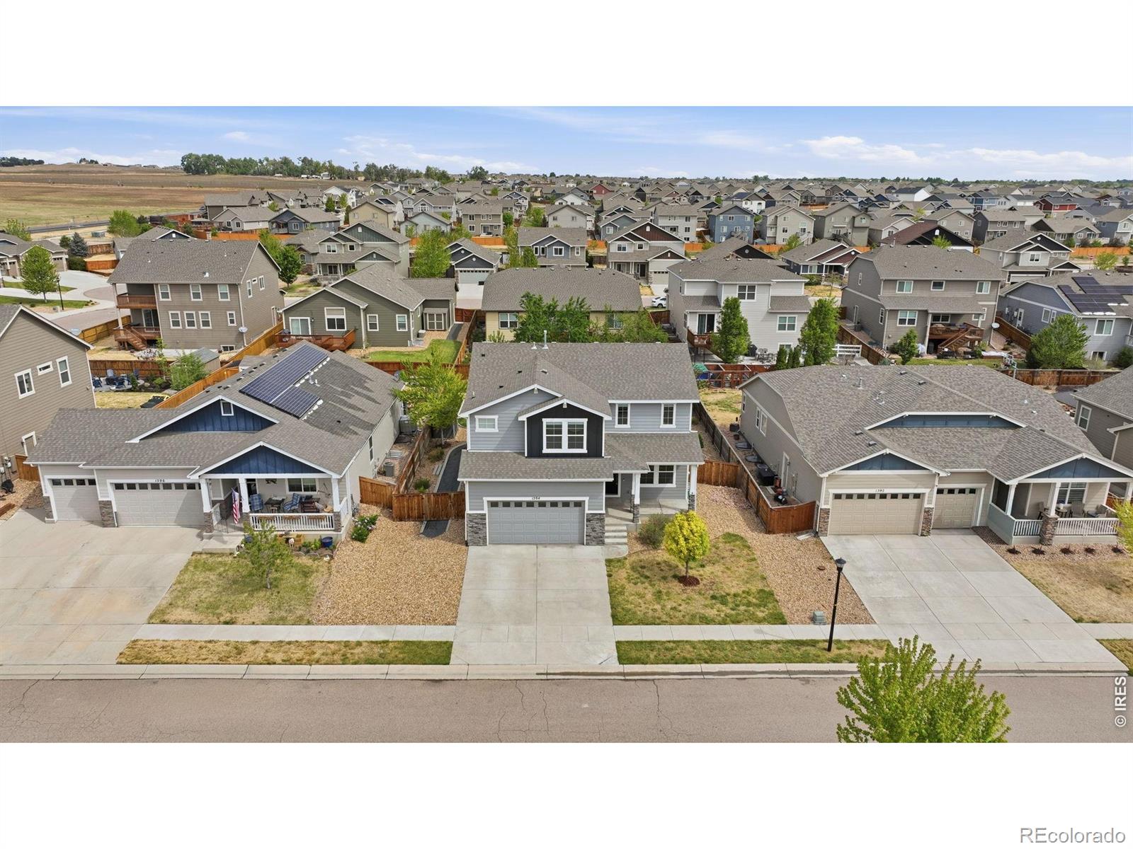 1594 Monterey Valley Parkway