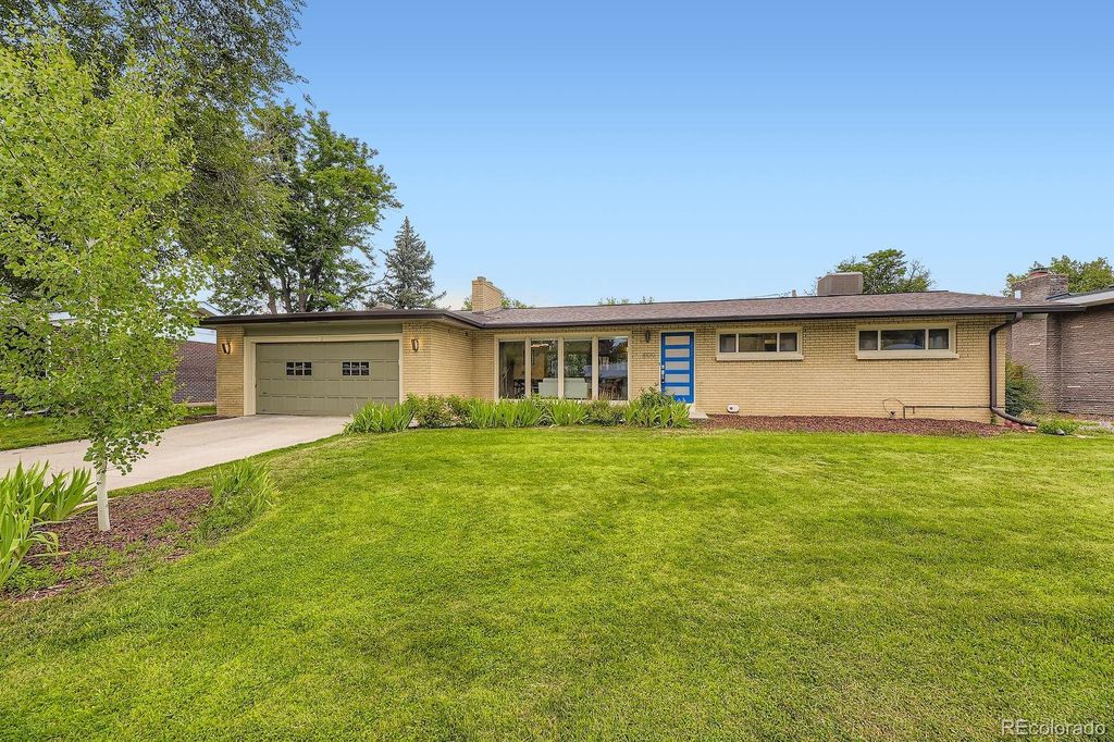 Photo of 8100 Sunset Drive, Lakewood, CO 80214 (MLS # 6685288)