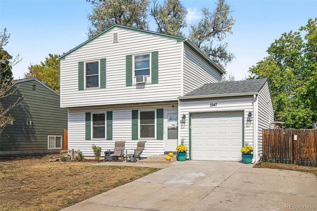 Photo of 1247 W 135th Place, Westminster, CO 80234 (MLS # 7000090)