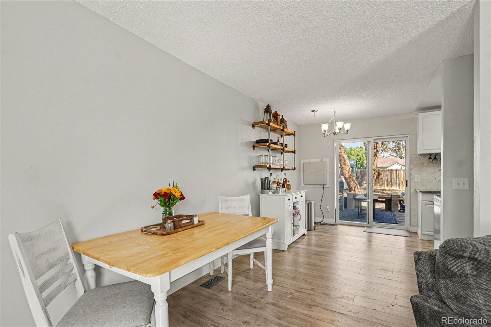 1247 W 135th Place