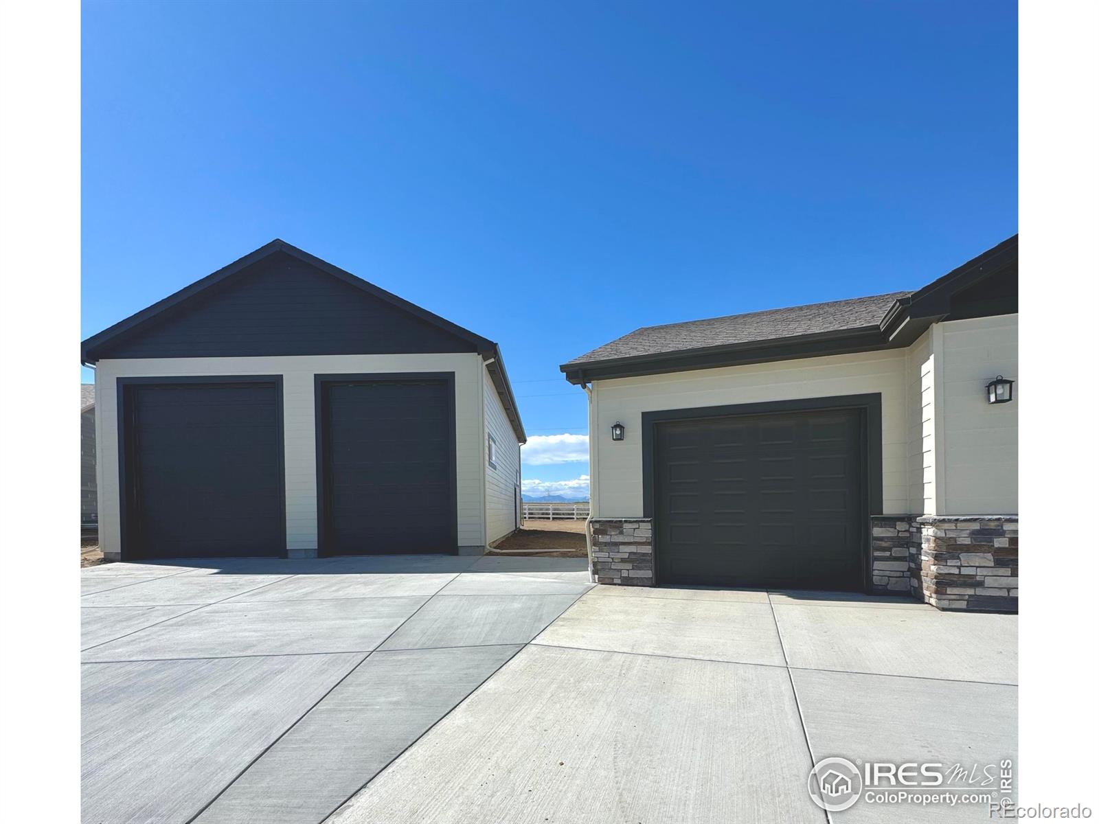 3643 Crested Owl Court