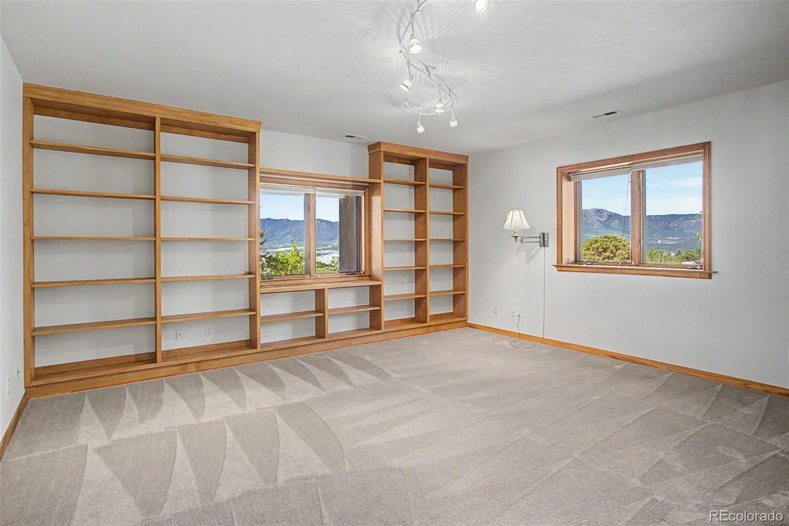 17260 Fairplay Dr, Monument, CO, 80132, USA, 4 Bedrooms Bedrooms, ,3 BathroomsBathrooms,Residential,Active,17260 Fairplay Dr,5044552