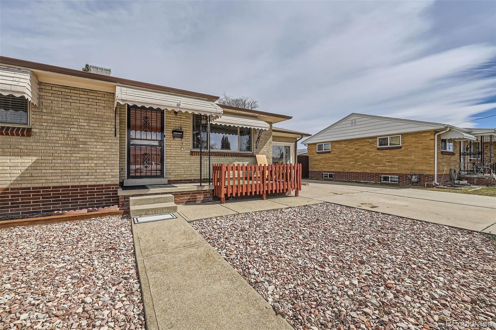 1328 S Zuni Street, Denver, CO, 80223 1 1328 S Zuni Street