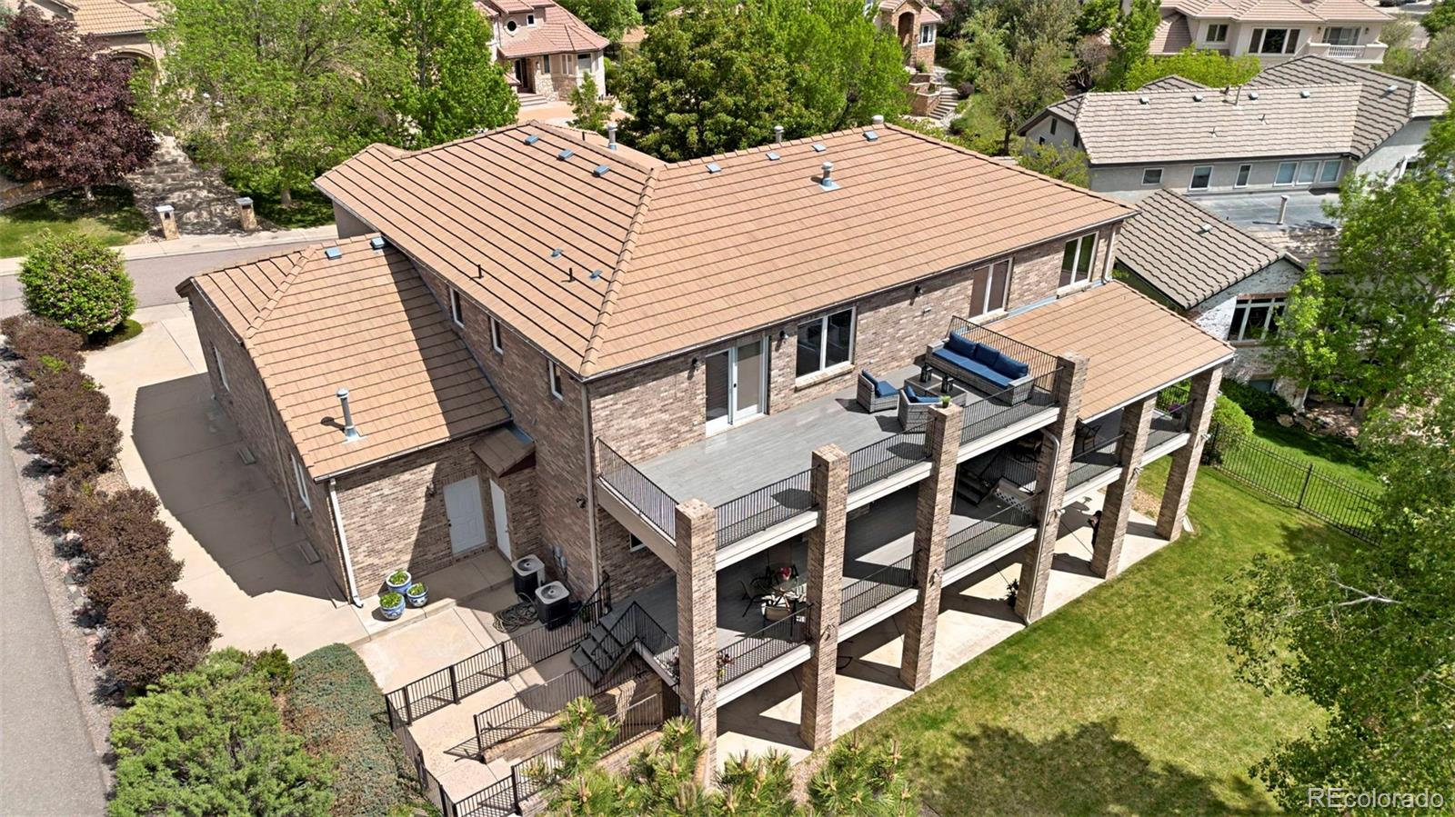2595 S Harlan Court