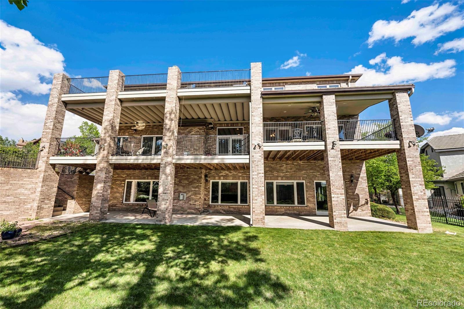 2595 S Harlan Court