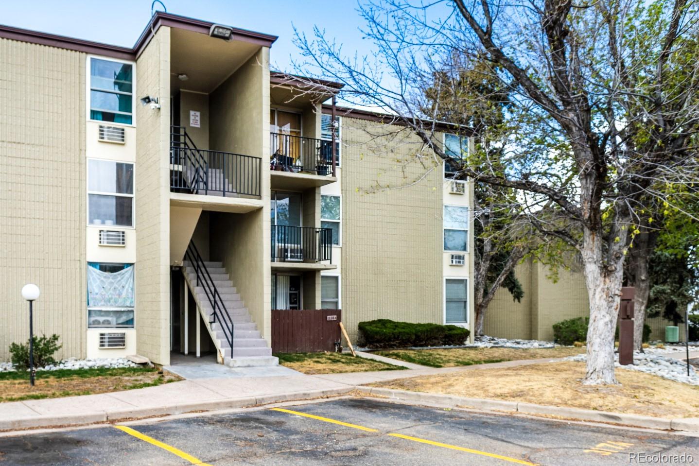 2281 S Vaughn Way 118A