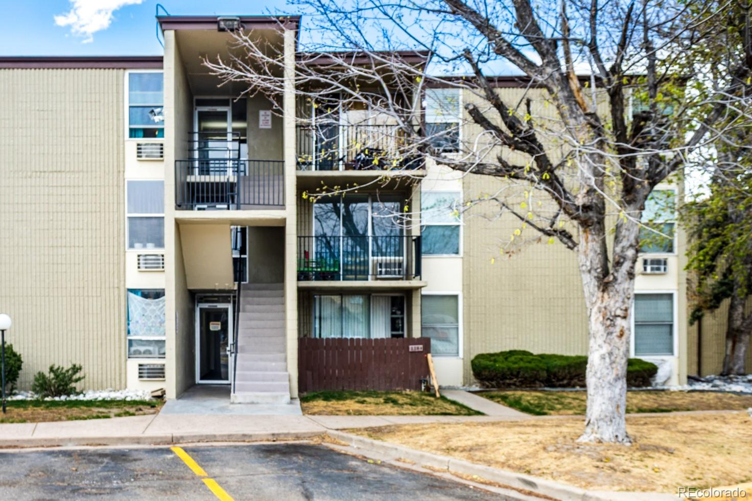 2281 S Vaughn Way 118A