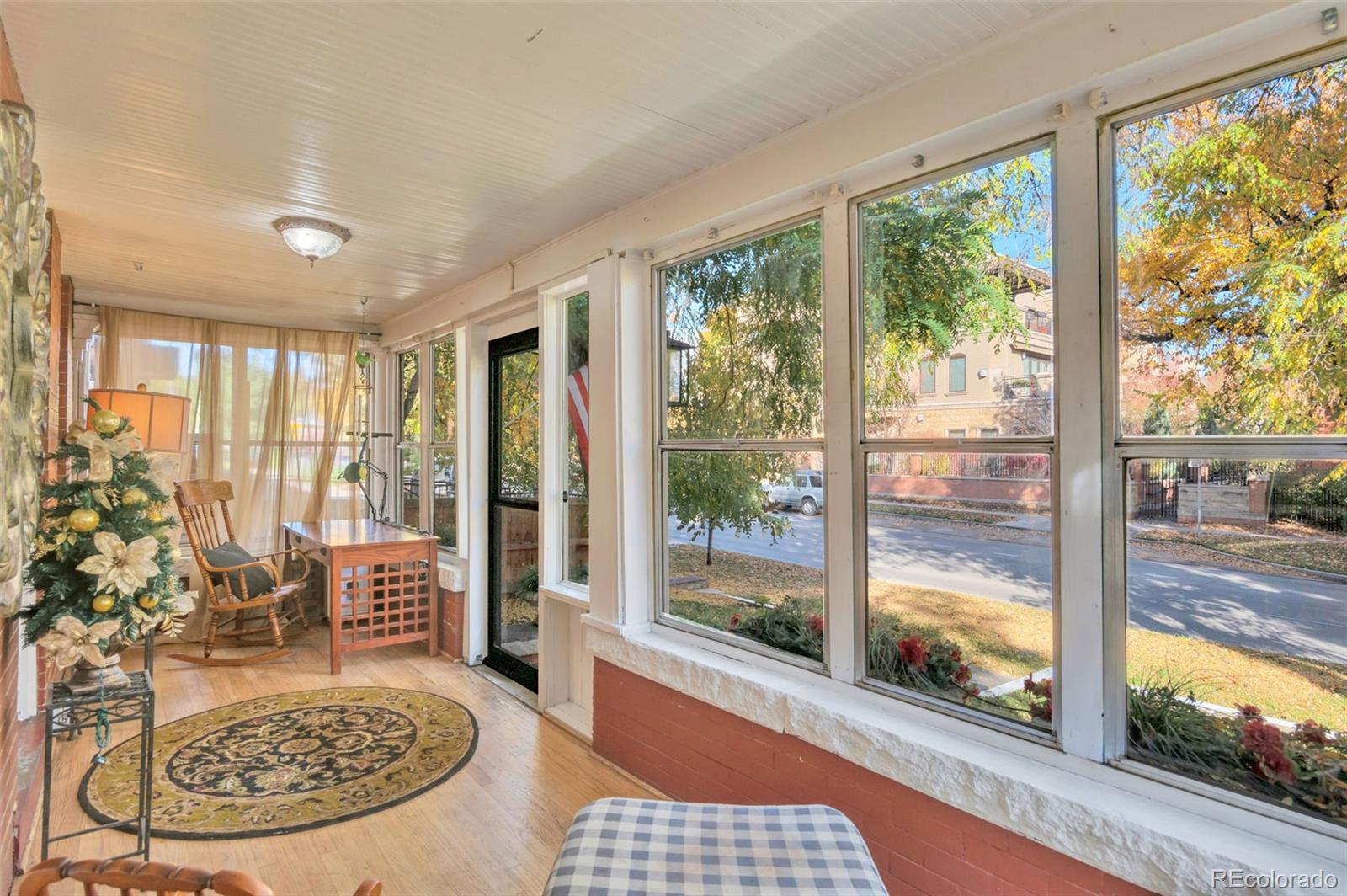 517 Josephine Street