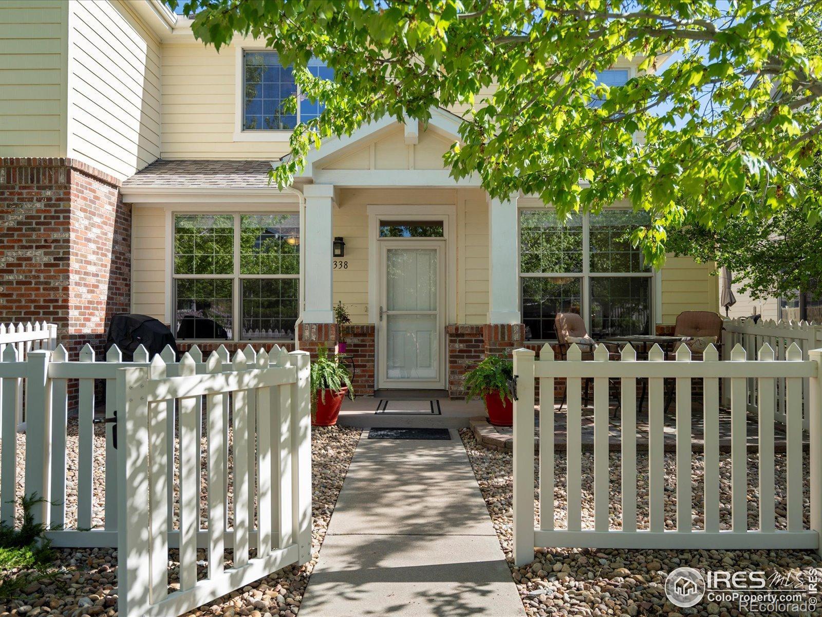 9338 W 107th Place