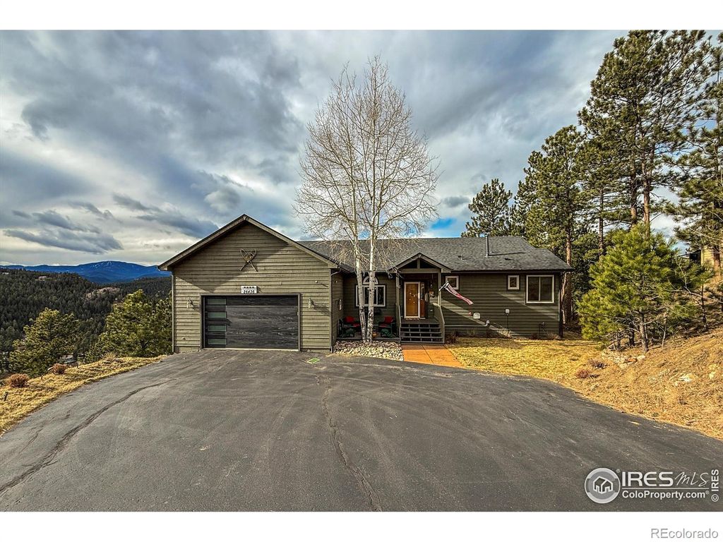 Photo of 26436 Sweetbriar Trail, Evergreen, CO 80439 (MLS # IR1049007)