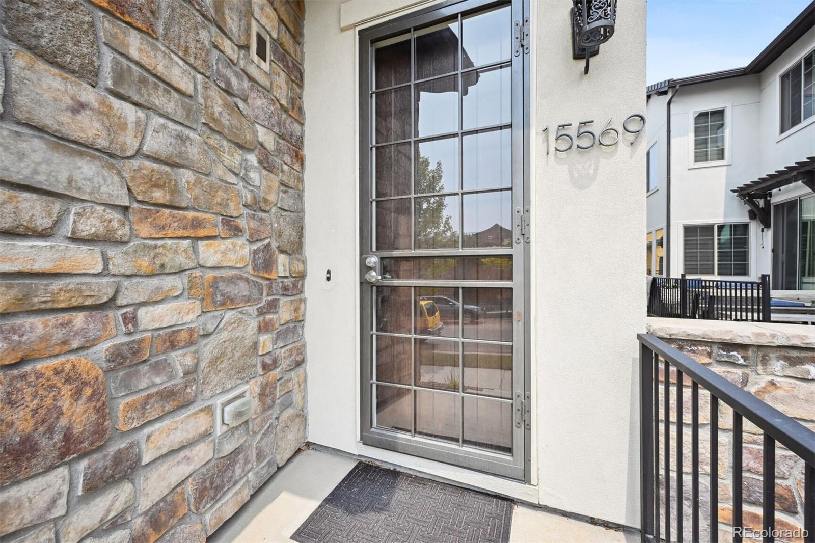 15569 W La Salle Avenue, Lakewood, CO, 80228 1 15569 W La Salle Avenue