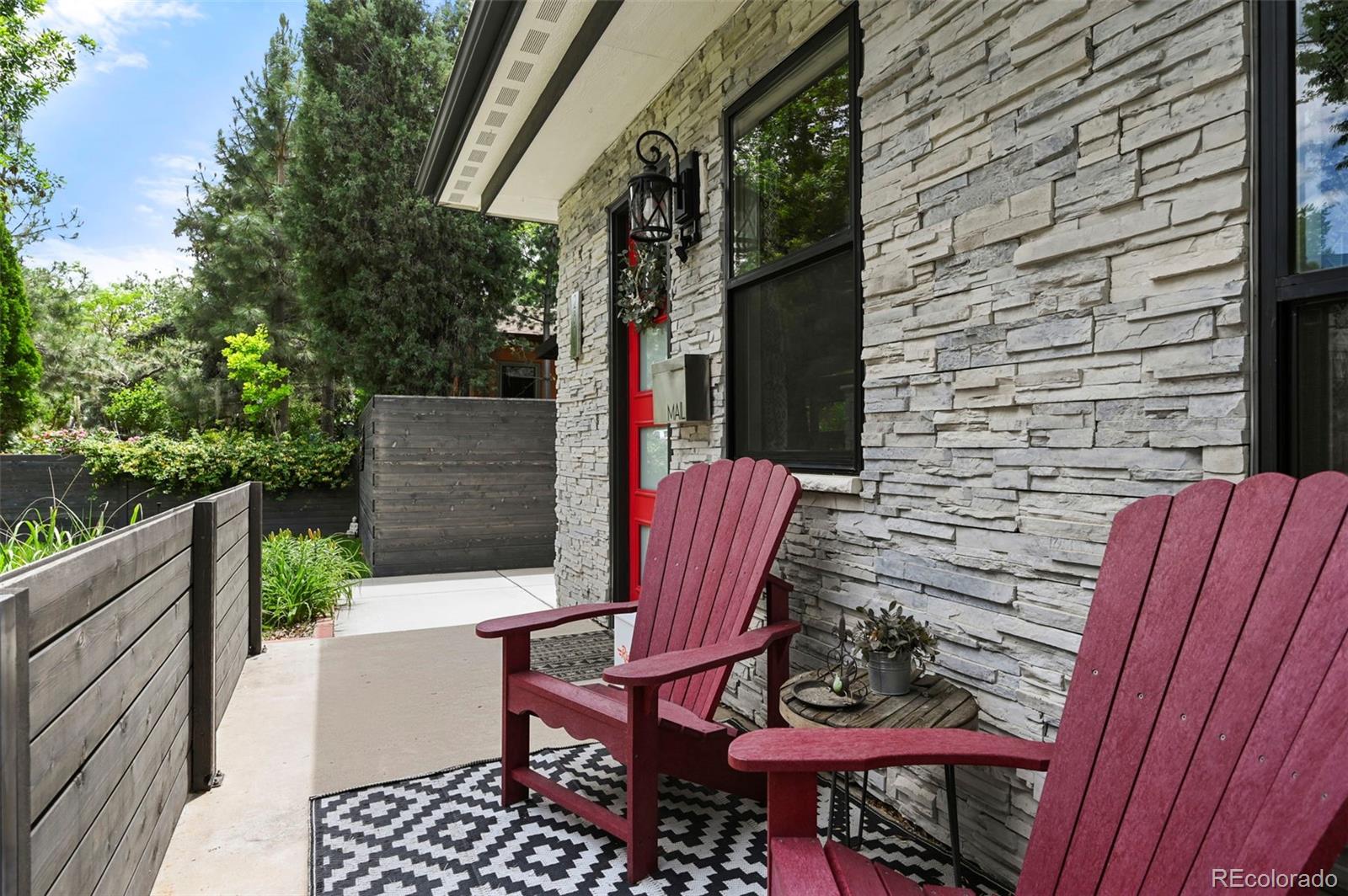 2805 S Sherman Street