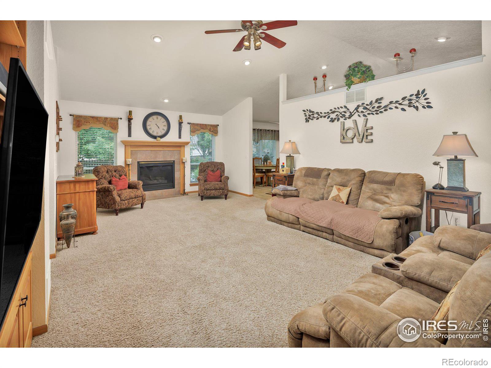 Photo 8 of 32 of 1338 Waterwood Drive house