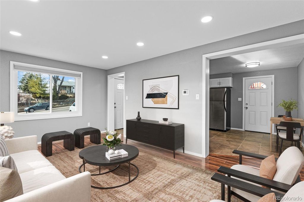 Photo of 316 Perry Street, Denver, CO 80219 (MLS # 9325336)
