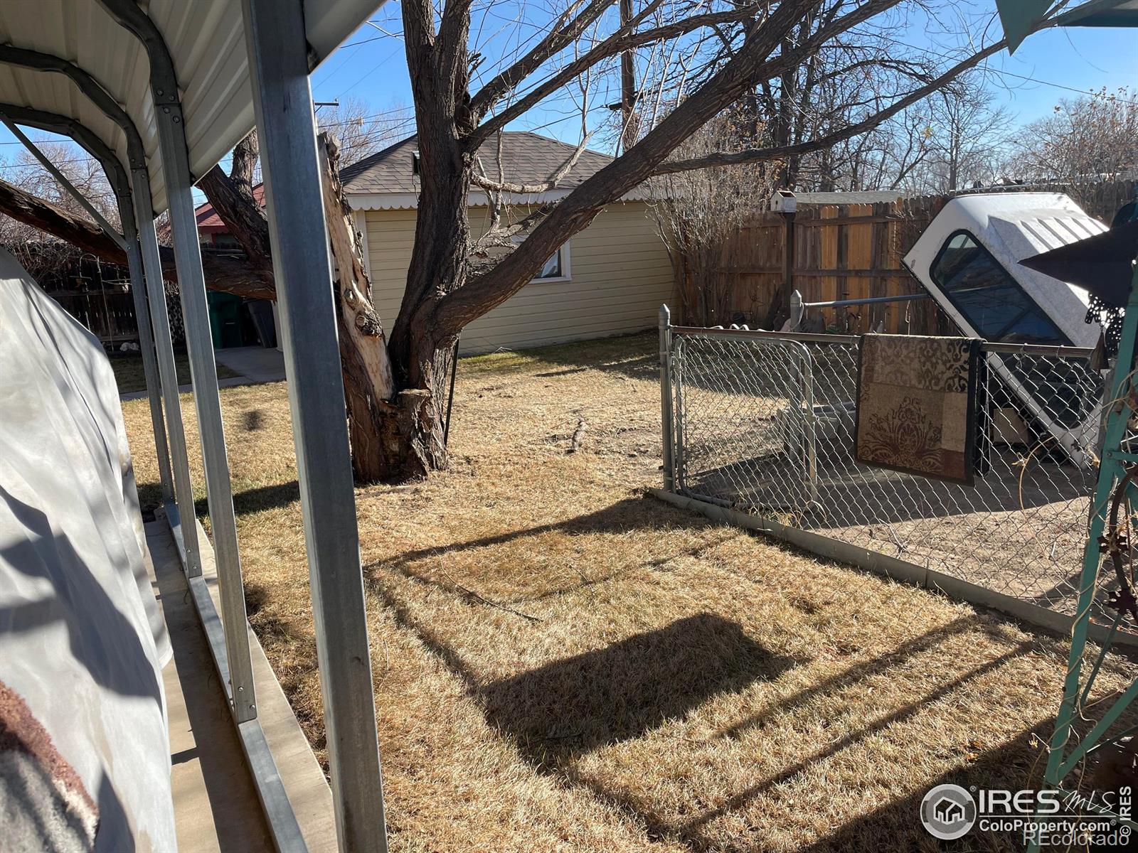 202 E South 1st Street