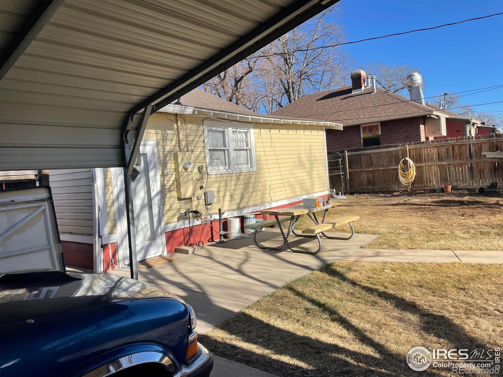 202 E South 1st Street