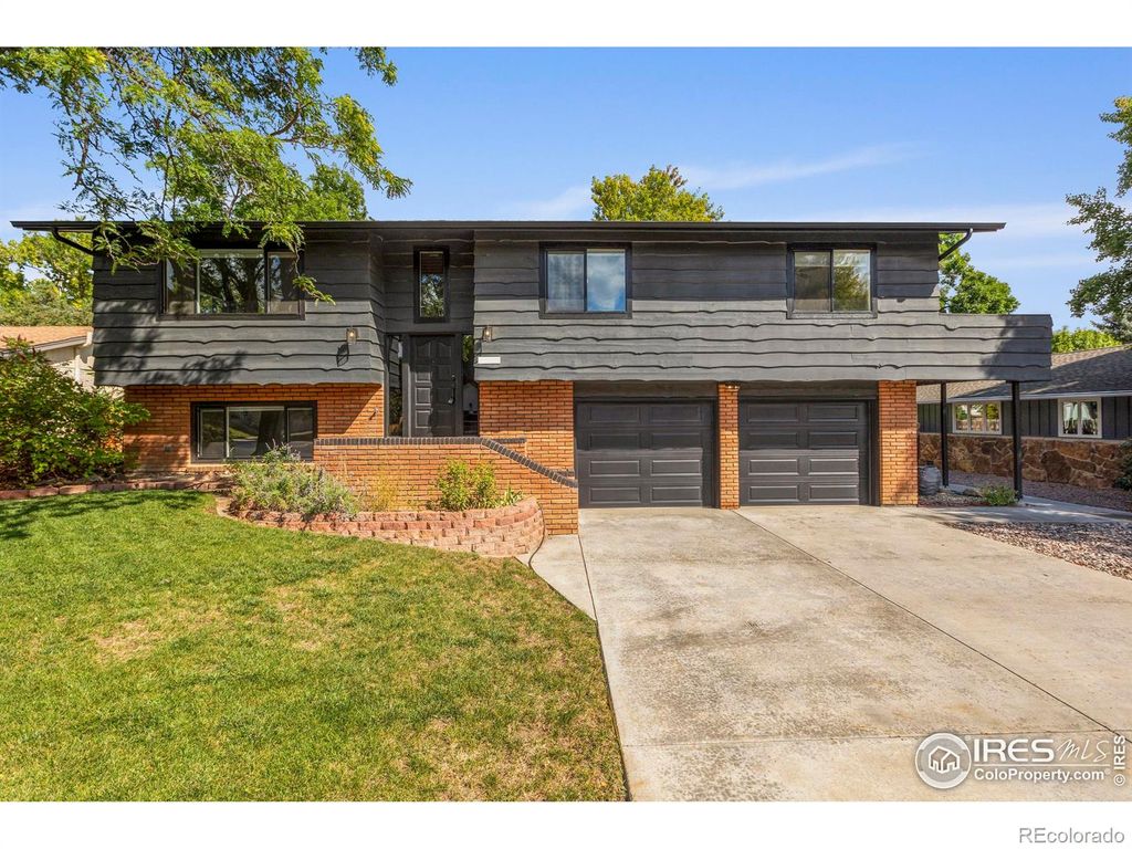 Photo of 3322 Apple Avenue, Loveland, CO 80538 (MLS # IR1043949)