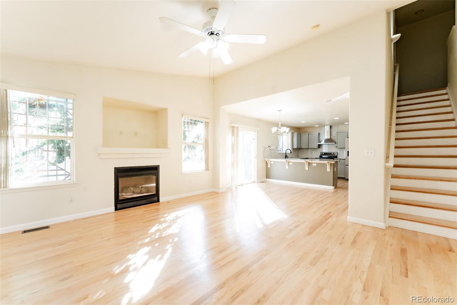 3873 W Kenyon Avenue