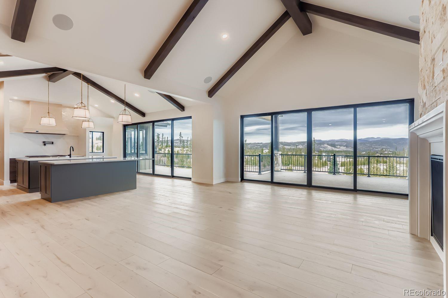 967 W Elk Meadows Drive