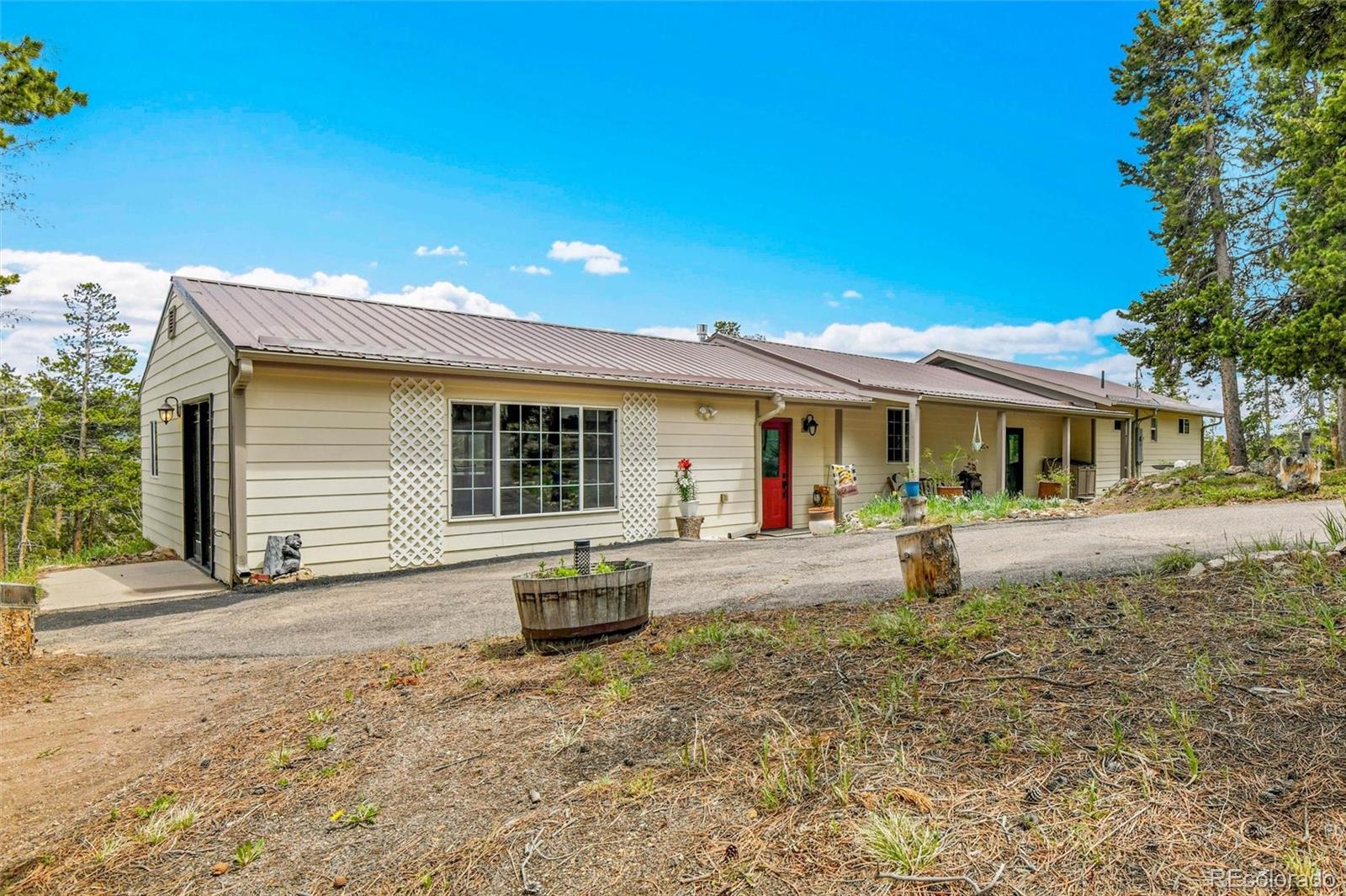 156 Lodge Pole Way