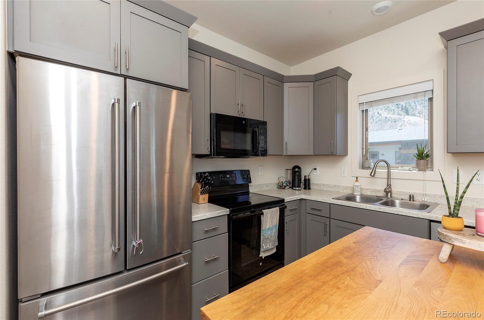 2 Uneva Court