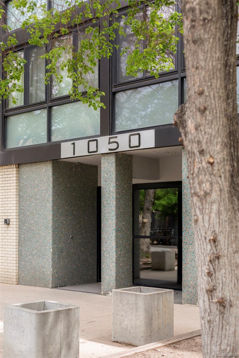 1050 N Corona Street 112