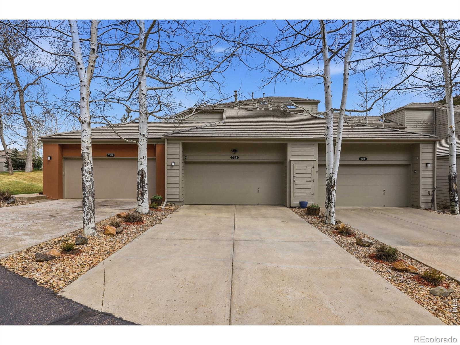 722 Ridgeside Drive