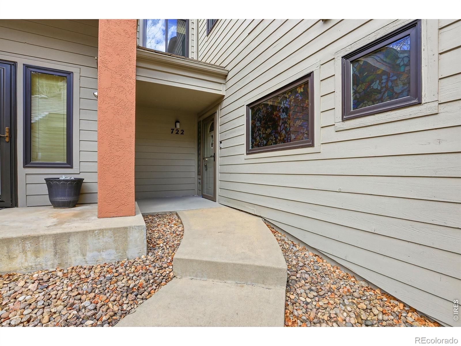 722 Ridgeside Drive