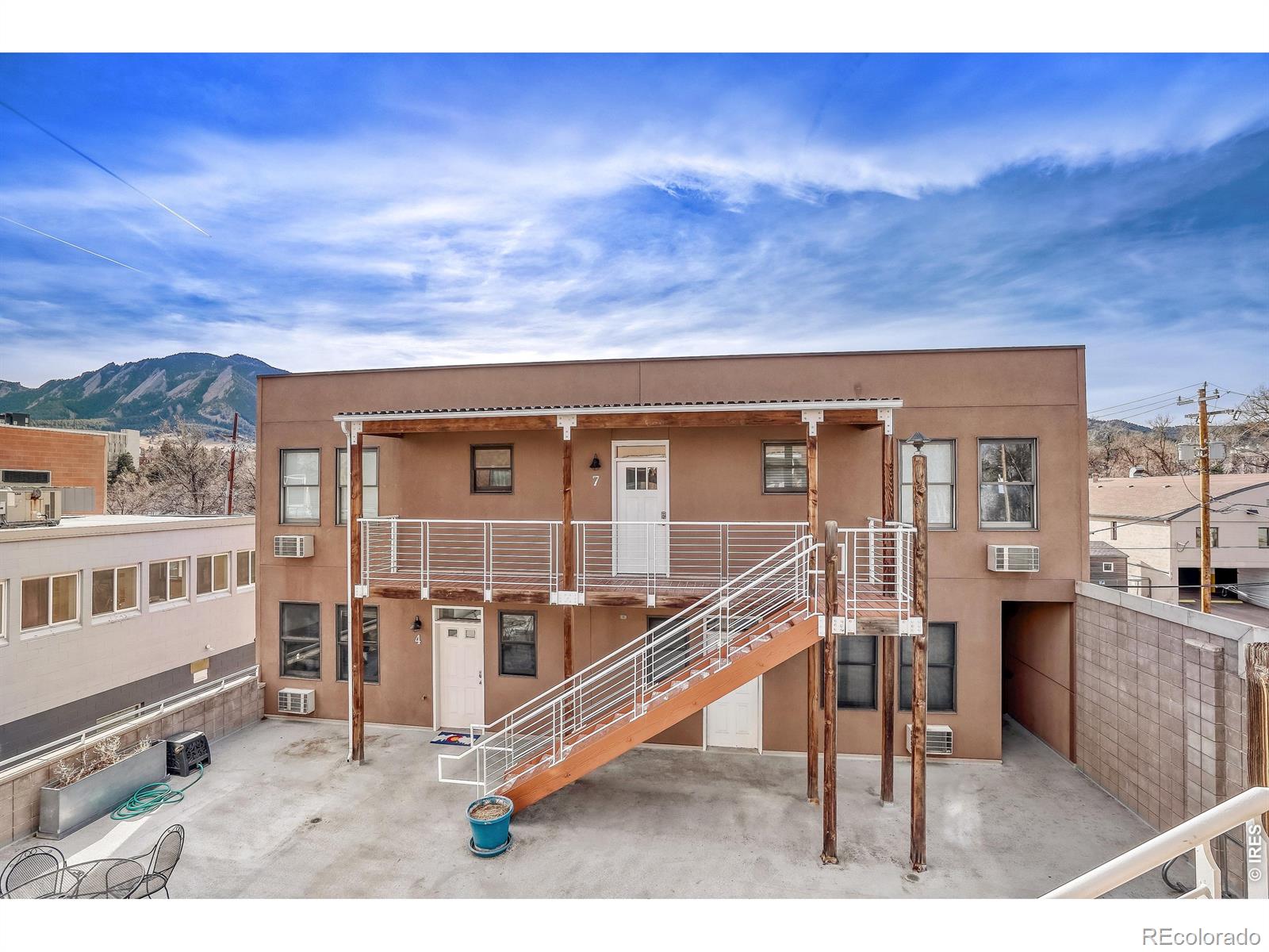 1715 15th Street 4